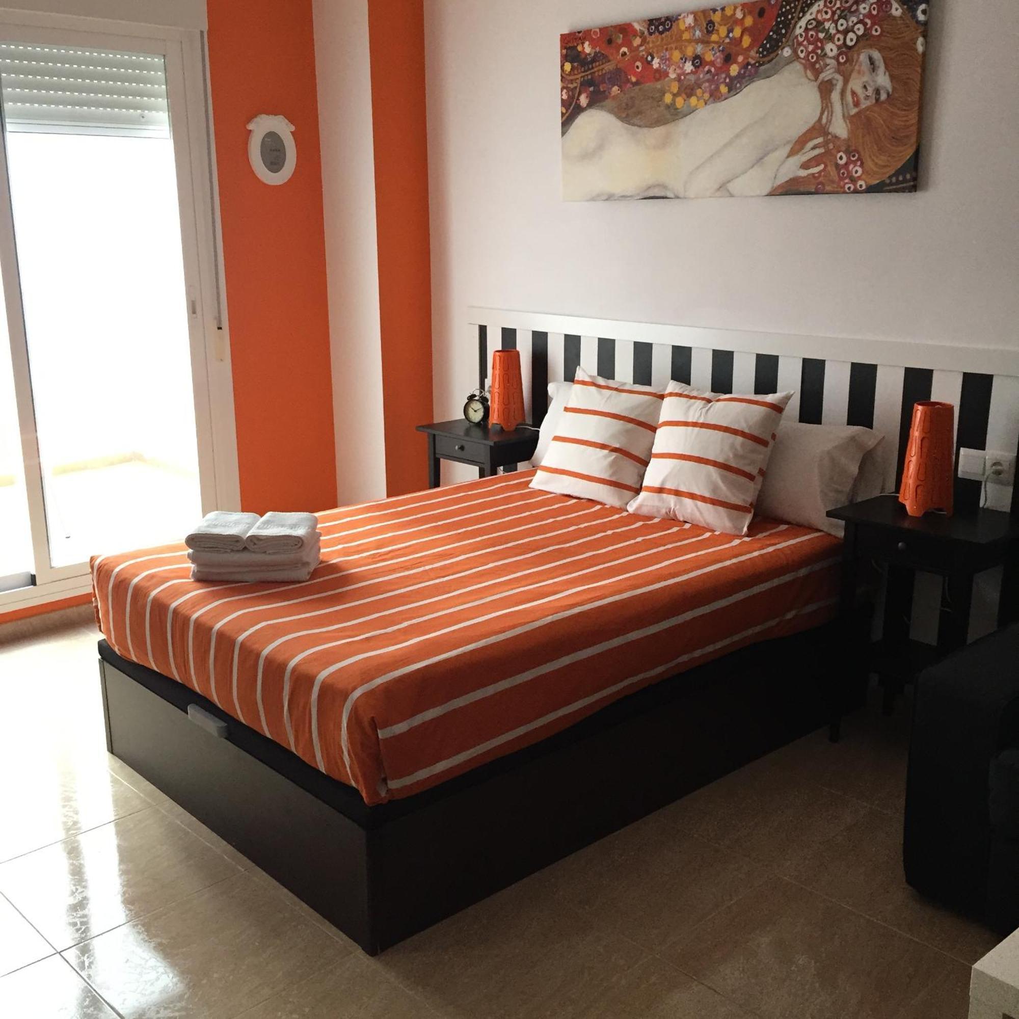 Apartamentos Gold مالقة المظهر الخارجي الصورة