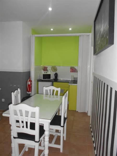 Apartamentos Gold مالقة المظهر الخارجي الصورة