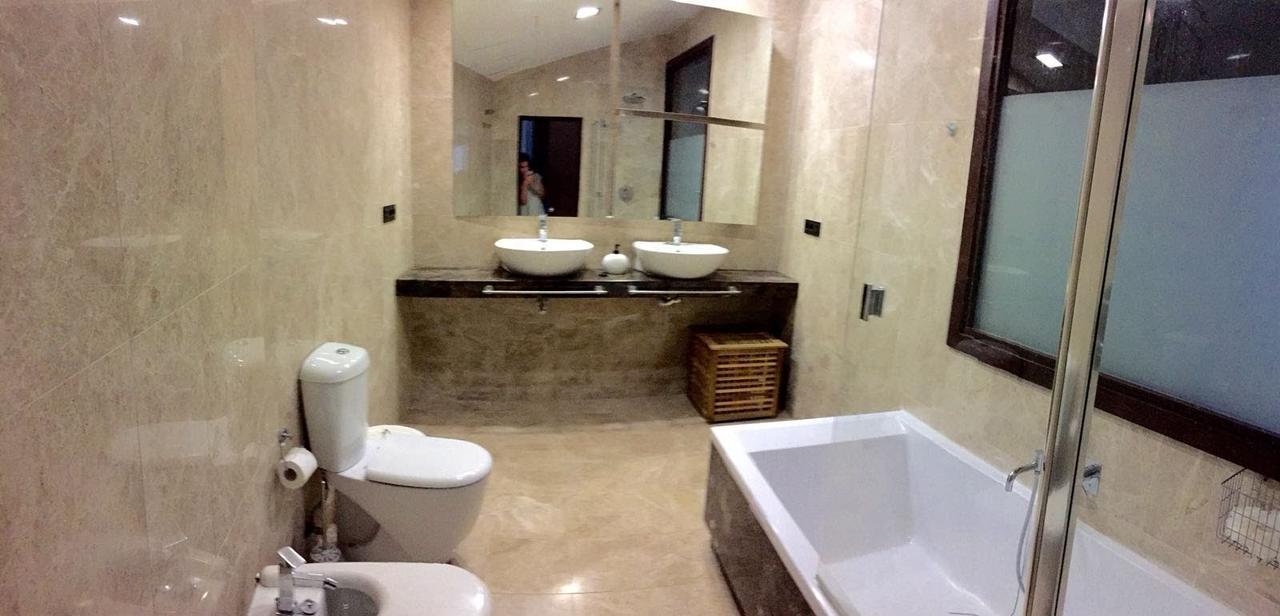 Apartamentos Gold مالقة المظهر الخارجي الصورة