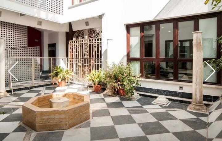 Apartamentos Gold مالقة المظهر الخارجي الصورة