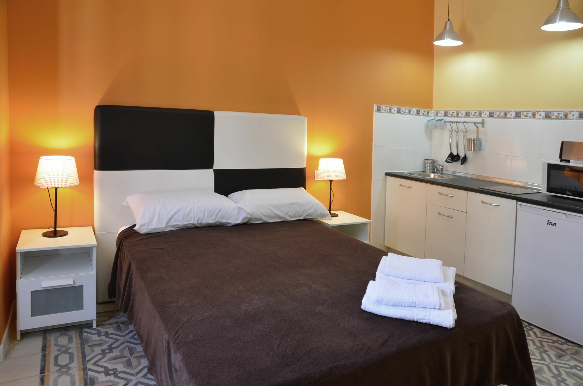 Apartamentos Gold مالقة المظهر الخارجي الصورة